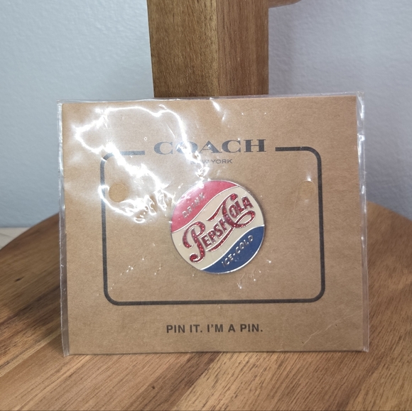 COACH New York X Pepsi-Cola Pin, Enamel, HTF *BRAND NEW SEALED* - Picture 2 of 6